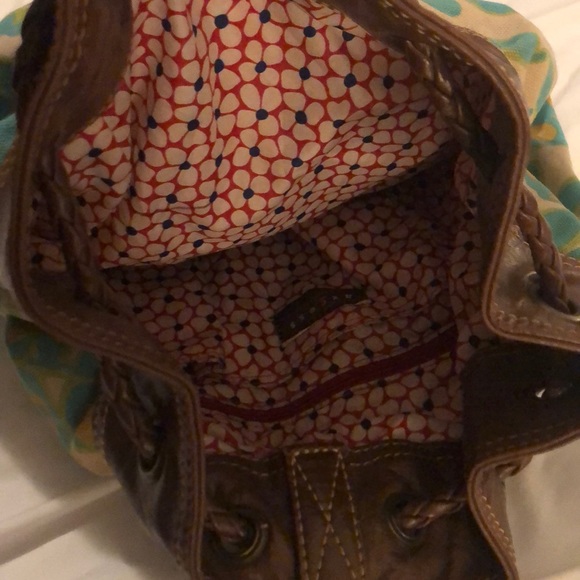 Backpack - Picture 3 of 7